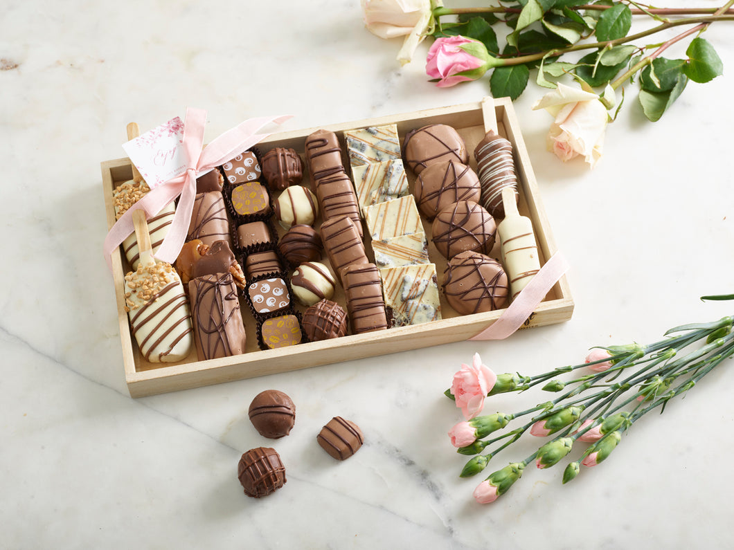 Divine Chocolate Platter - Dairy by Gift Kosher