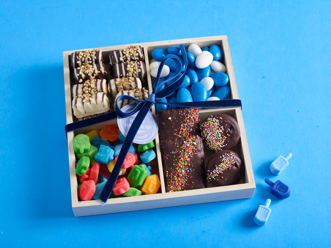 Chanukkah Sweets Gift Tray by Gift Kosher 