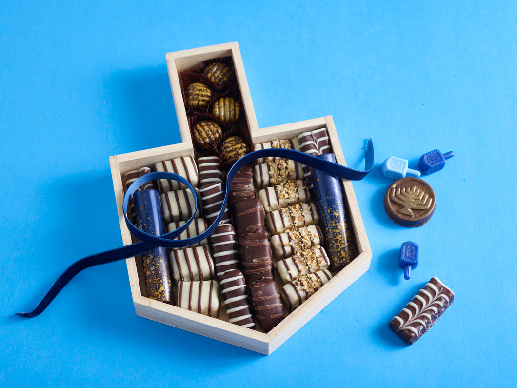 Hanukkah_Chocolate_Dreidel_by_Gift_Kosher