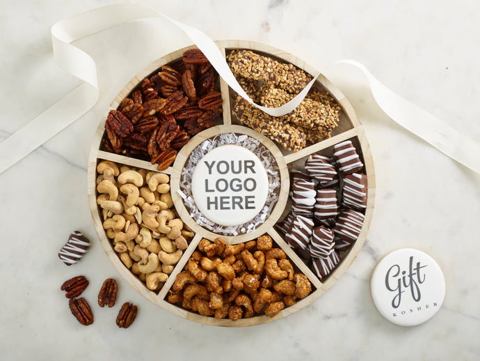 Custom logo round gift tray featuring nuts, chocolates, and logo cookie for clients and holidays.